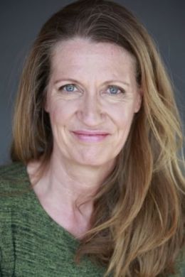 Клер Ганьон