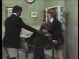 Аласдер Джиллис