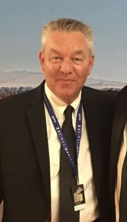 Уолтер С. Холл