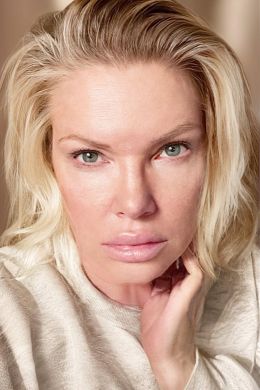 Алисия Хэйес