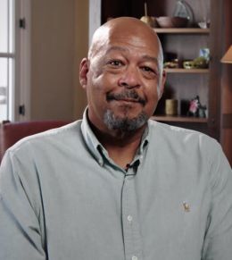 Кевин Джонс