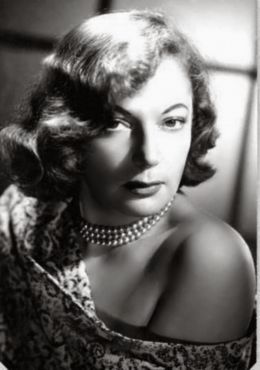 Селия Хуарес