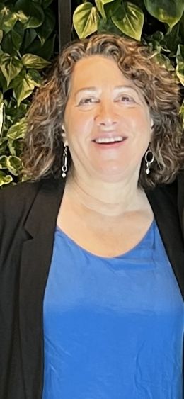 Nina Kostroff-Noble