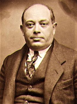 Адольф Э.  Лихо