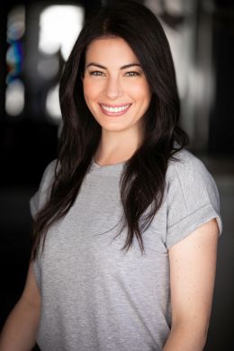 Моник Моралес