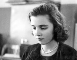 Элена Понятовска