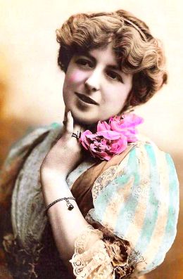 Марта Ренье