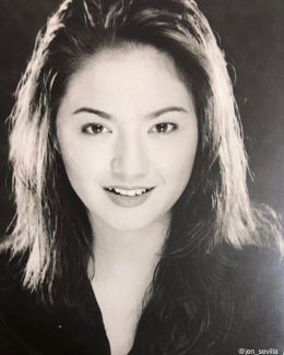 Дженнифер Севилья