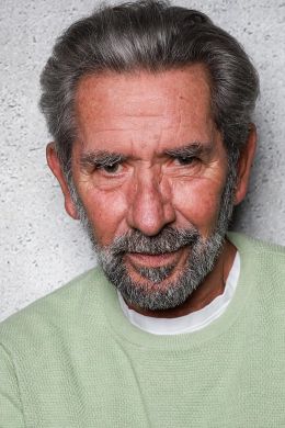 Juergen J. Straub