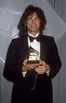 Би. Джей Томас