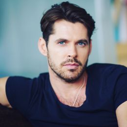 Стивен Уокер