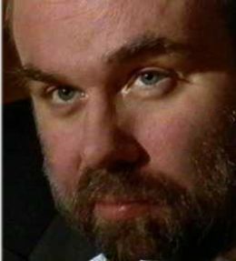 Дуглас Велбат