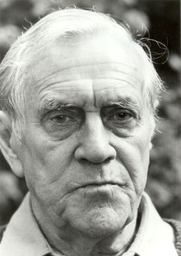 Патрик Уайт