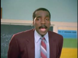 Донован Уомак