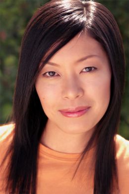 Наоко Окамото