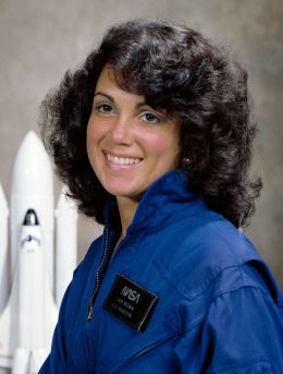 Джудит Э. Резник