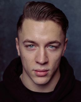 Гарри Картер