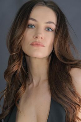 Виктория Уинн