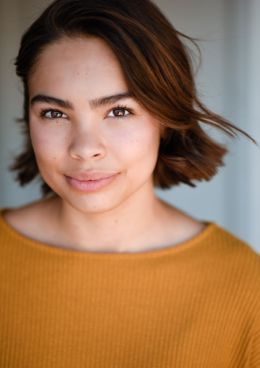 Аника Веласкес