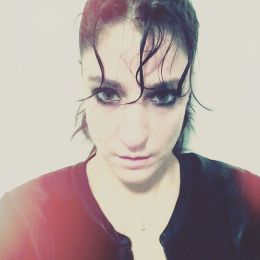 Аликс Ламберт