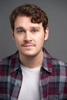 Дилан Леонард