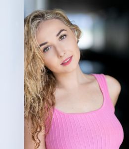 Dannielle Woodward
