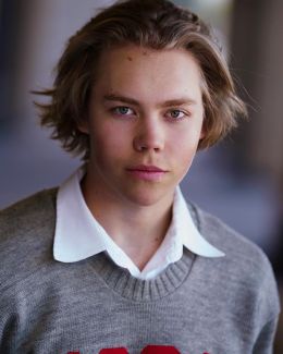 Харпер Фроли