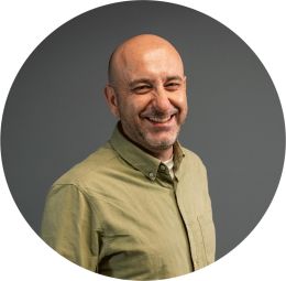 Спирос Расидакис