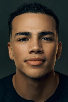 Дэниэл Пуиг