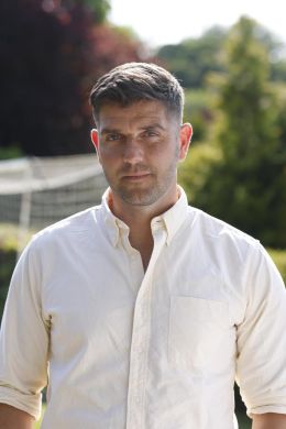 Дэвид Аткинсон