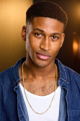 Кэмерон Кортес