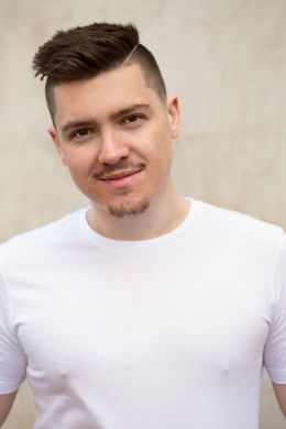 Дэниэл Бомон