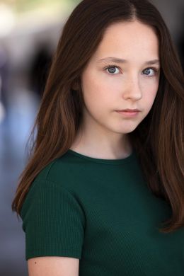 Элли Митчелл