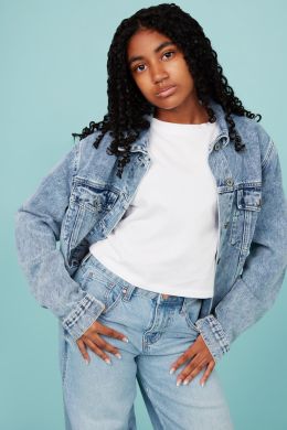 Zoe Mariah-Khoi Davis