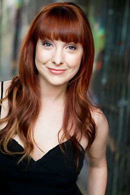 Данай  Уэст