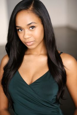 Жасмин Лоуренс