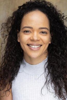 Деонн Ньюби