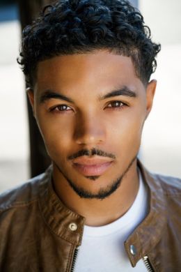 Остин Дотсон