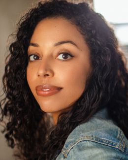 Аманда Блэйк