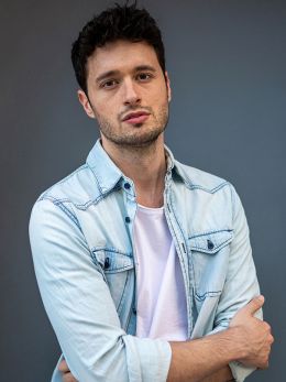 Эммануэль Медина