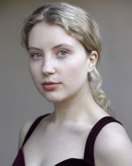 Бриана Белль