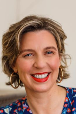 Александра Колльер