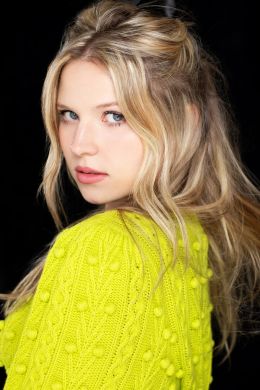 Николь Маттокс