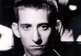 Пини Тавгер