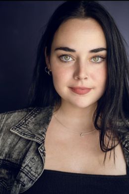 Laina Martinez De Andino