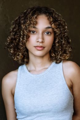 Жасмин Уорд