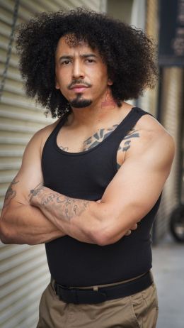 Александр Леонард