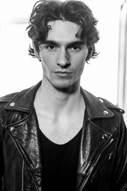 Джош Пинетт