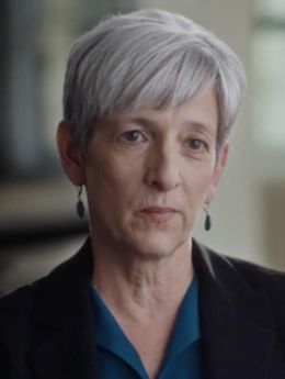 Джоан Майер