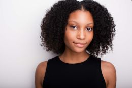 Глория Мэннинг